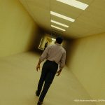 『バックルームズ』